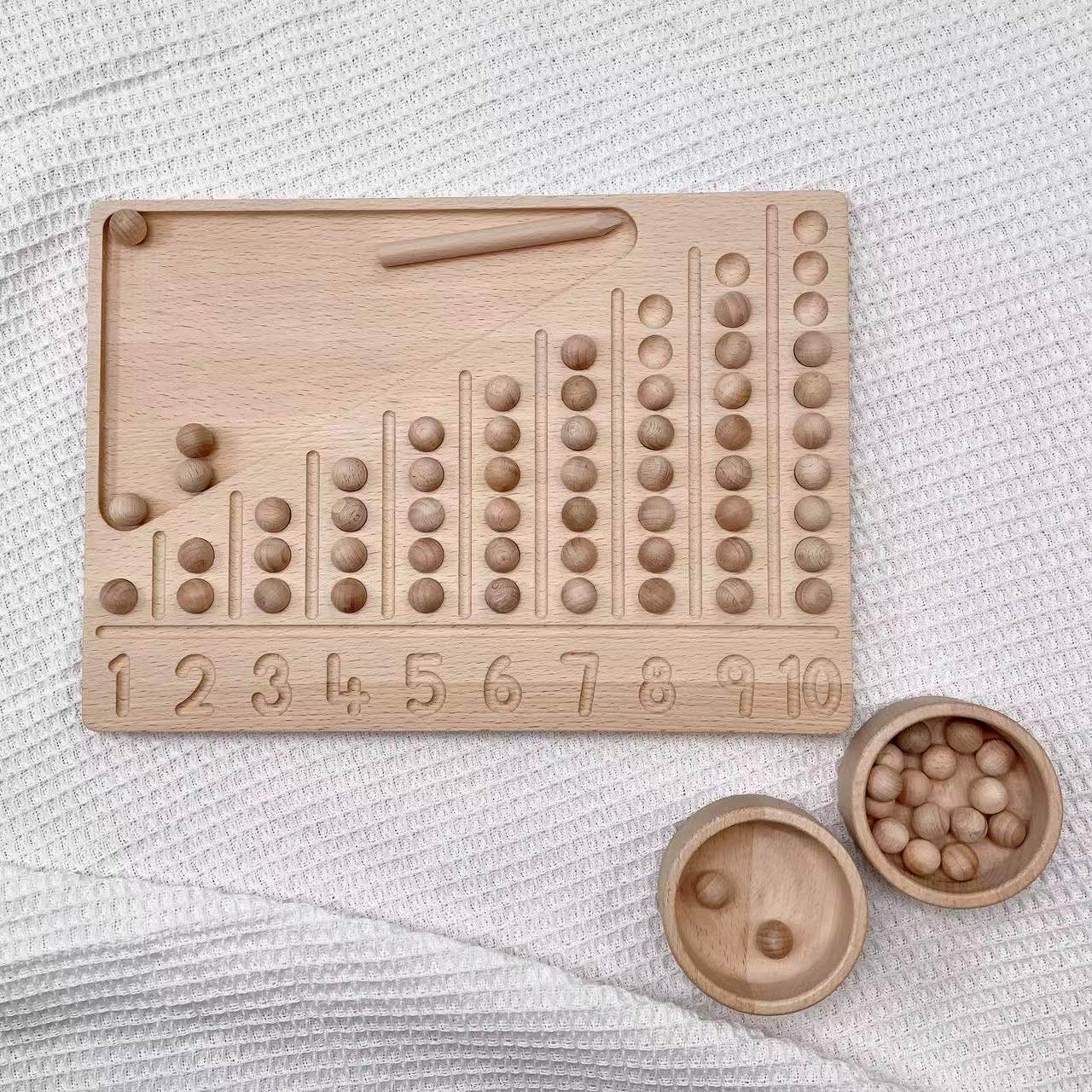 Montessori Counting Board – Early Numeracy & Fine Motor Development (Ages 3–6+)